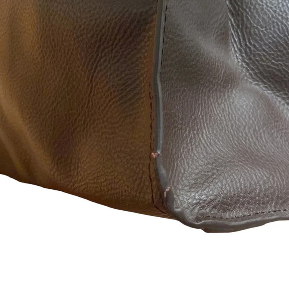 Mulberry | Vintage Elgin Tote in Chocolate Pebbled Leather - Picture 15 of 16